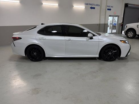 Used 2024 Toyota Camry XSE w/ Cold Weather Package image 9