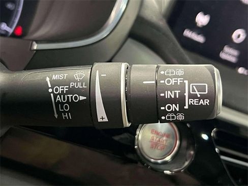 Used 2023 Acura MDX SH-AWD w/ Technology Package image 22