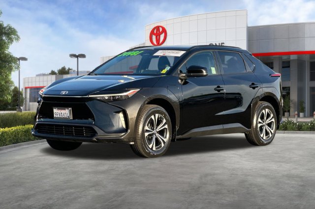 Certified 2024 Toyota bZ4X FWD w/ Weather Package image 10