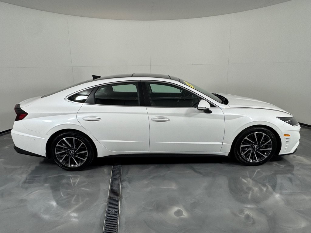 Used 2022 Hyundai Sonata Limited FWD image 4