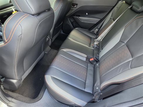 New 2025 Subaru Crosstrek 2.5i Limited image 11