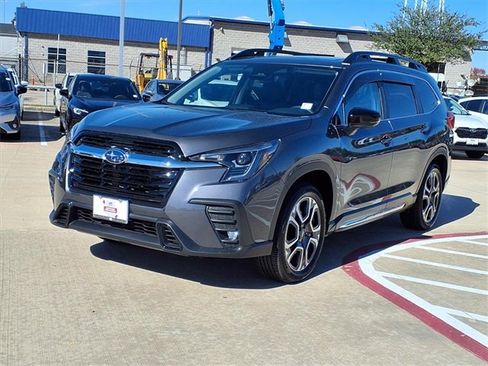 Certified 2025 Subaru Ascent Limited image 2