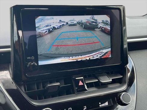 Certified 2024 Toyota Corolla SE image 33