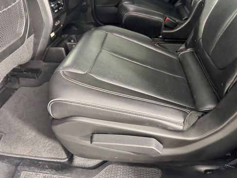 Used 2023 Jeep Grand Cherokee L Overland w/ Trailer Tow Group (B) image 28