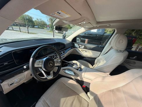 Used 2020 Mercedes-Benz GLS 580 4MATIC image 8