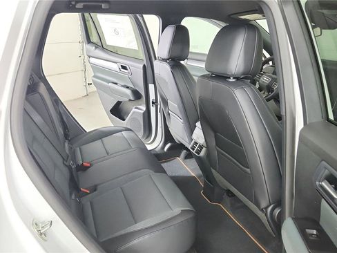 Used 2026 GMC Terrain AT4 AWD/4WD image 18