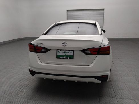 Used 2022 Nissan Altima 2.5 S FWD image 7