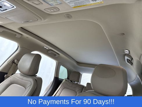 Used 2020 Lincoln Corsair Reserve w/ Equipment Group 201A image 25