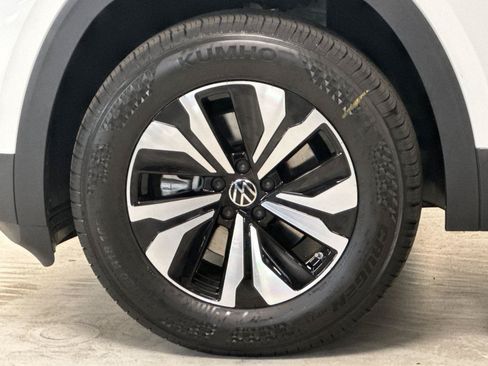 New 2026 Volkswagen Atlas SE AWD/4WD image 25
