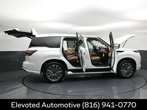 Certified 2026 INFINITI QX80 Luxe AWD/4WD image 42