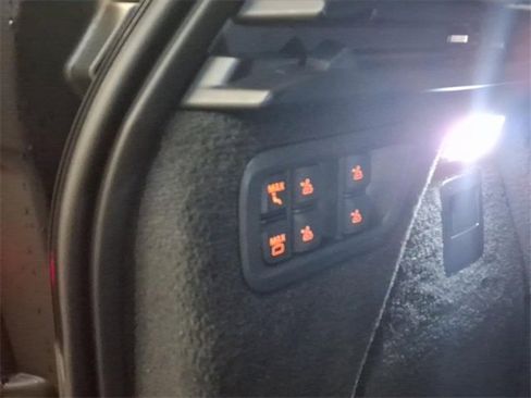 Certified 2022 BMW X7 xDrive40i w/ Premium Package image 13