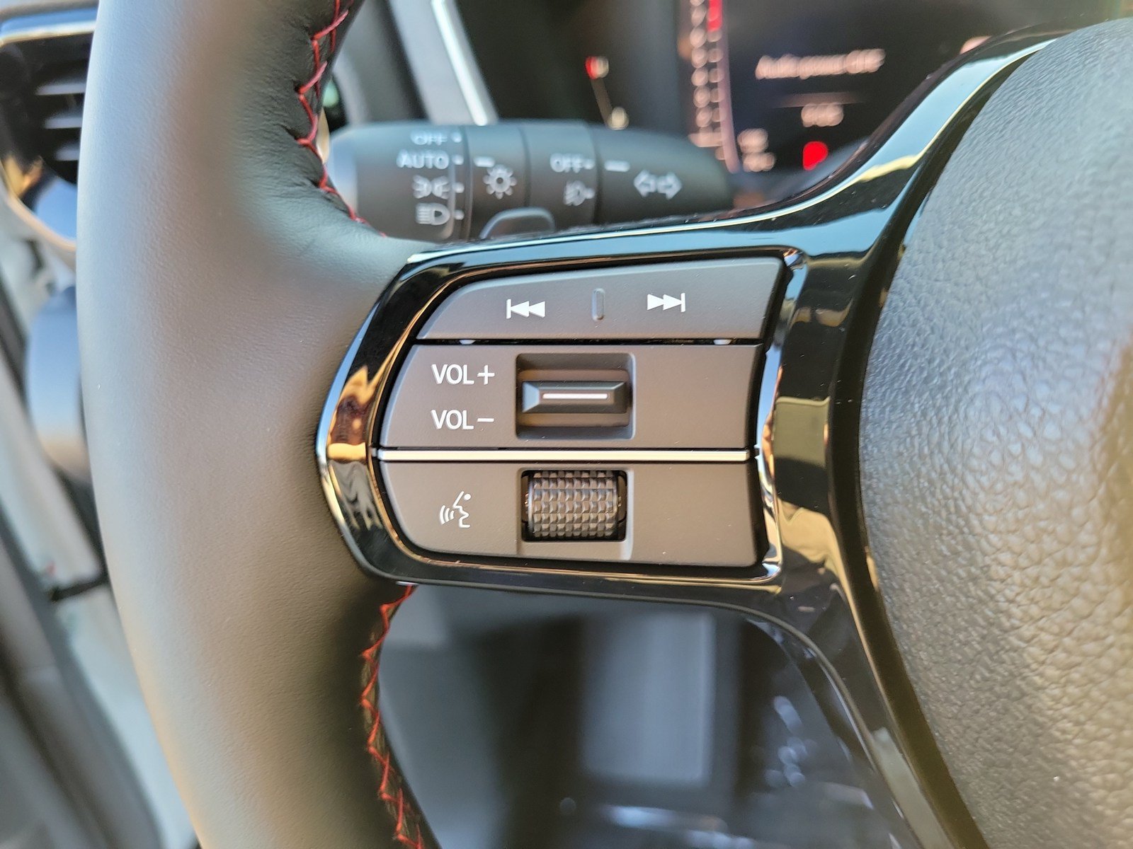 New 2026 Honda Pilot Black Edition image 18
