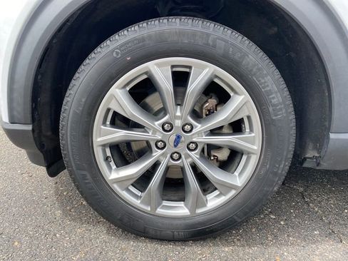 Used 2020 Ford Explorer Limited AWD/4WD image 23