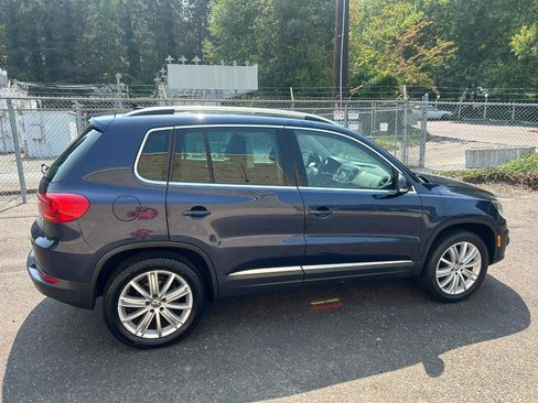 Used 2013 Volkswagen Tiguan SE AWD/4WD image 4