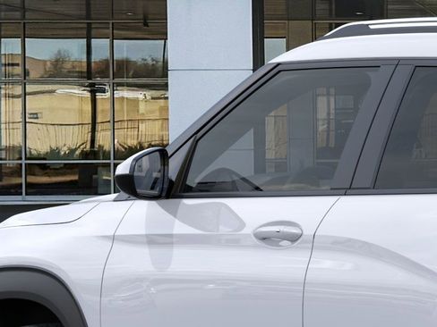 New 2026 Chevrolet TrailBlazer LT image 13