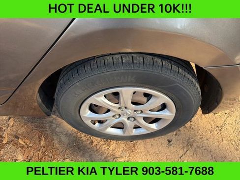 Used 2014 Hyundai Accent GLS image 6