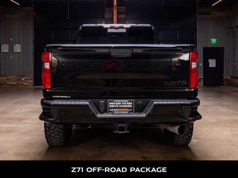 Used 2020 Chevrolet Silverado 3500 High Country w/ Z71 Off-Road Package image 6