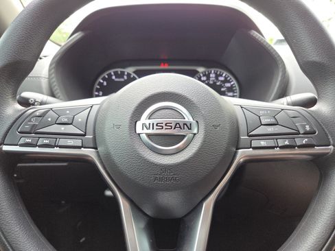 Used 2023 Nissan Sentra SV FWD image 26