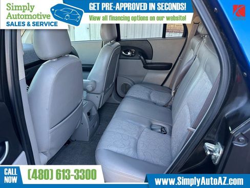 Used 2005 Saturn Vue 2WD V6 w/ Safe & Sound Pkg image 16