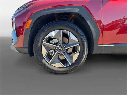 Used 2025 Hyundai Tucson SEL image 14