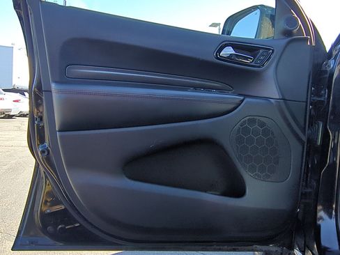 Used 2023 Dodge Durango GT image 14