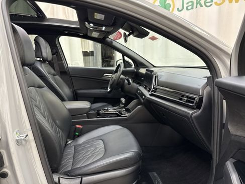 Certified 2023 Kia Sportage X-Line w/ X-Line Premium Package image 32