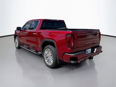 Used 2024 GMC Sierra 1500 Denali w/ Technology Package AWD/4WD image 5