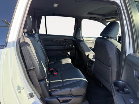 Certified 2022 Honda Passport EX-L image 18