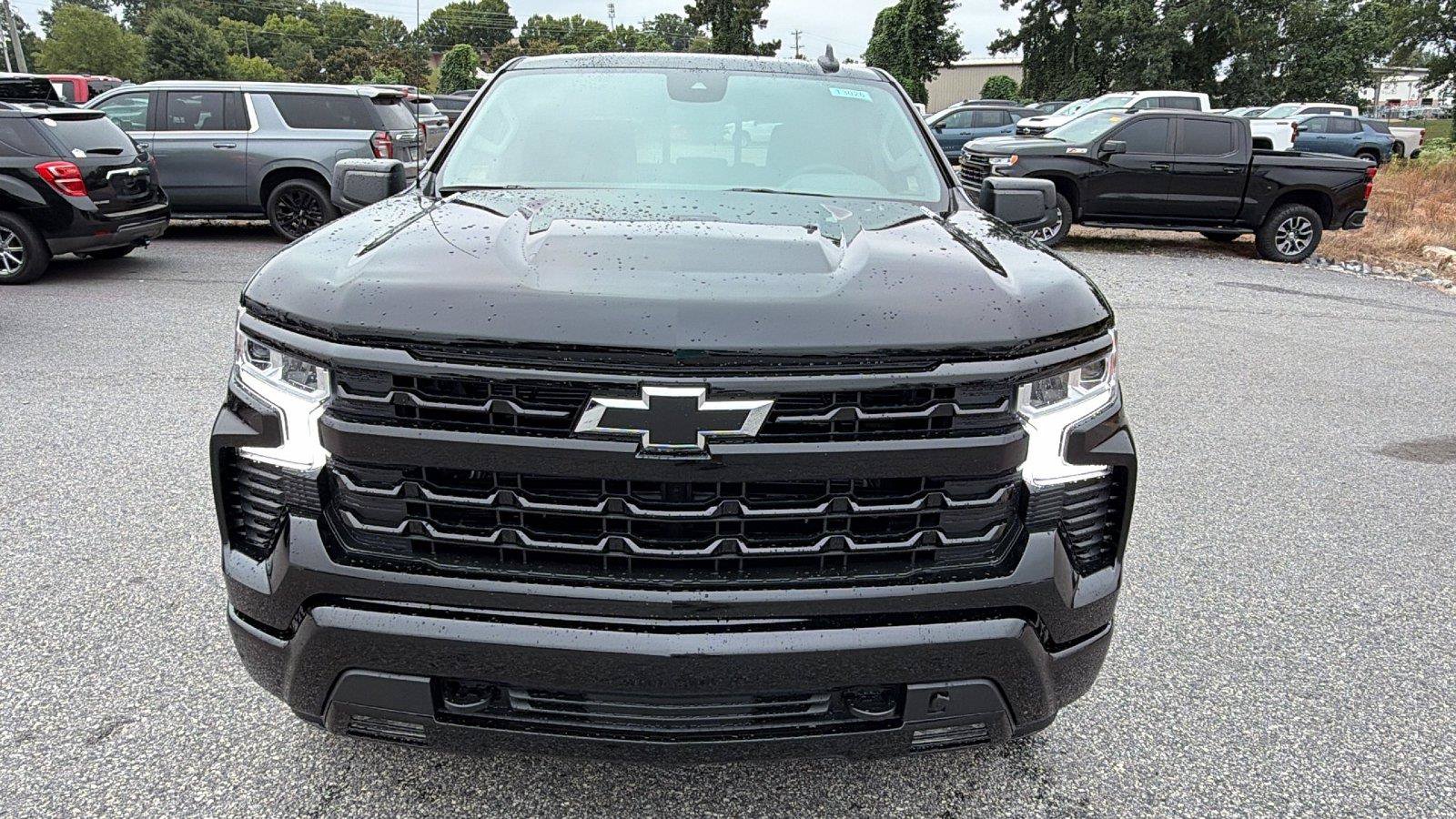 New 2026 Chevrolet Silverado 1500 RST w/ Convenience Package II AWD/4WD image 2
