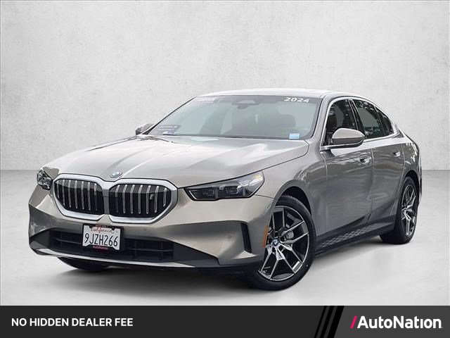 Used 2024 BMW i5 eDrive40i w/ Premium Package RWD image 1