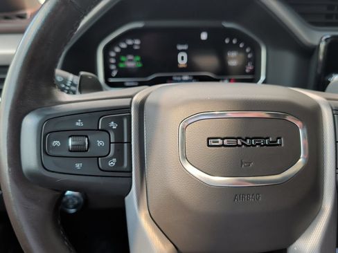 Used 2022 GMC Sierra 1500 Denali AWD/4WD image 28