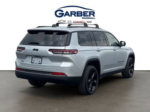 Used 2023 Jeep Grand Cherokee L Laredo AWD/4WD image 5
