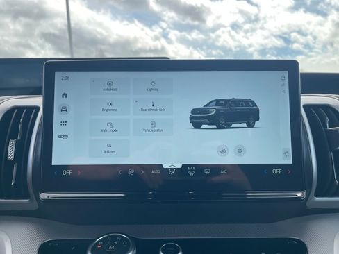 Certified 2025 Ford Expedition Max Active image 10