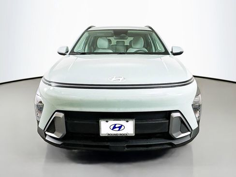 Certified 2025 Hyundai Kona SEL image 2
