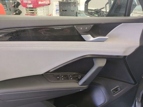 New 2026 Volkswagen Tiguan SE AWD/4WD image 10