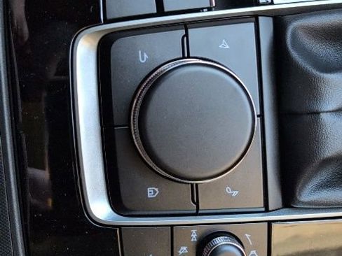 Used 2025 MAZDA CX-50 Meridian Edition w/ Weather Package image 35