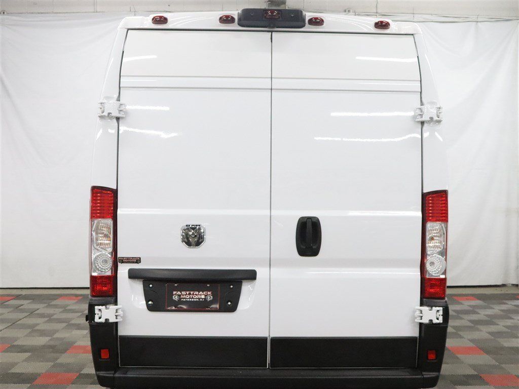 Used 2023 RAM ProMaster 2500 FWD image 5