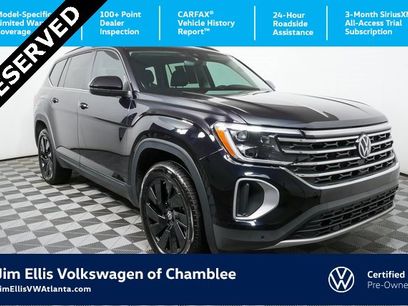 Certified 2025 Volkswagen Atlas SE w/ Panoramic Sunroof Package