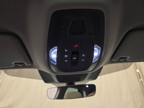 Used 2025 Audi Q5 Premium Plus w/ Premium Plus image 28