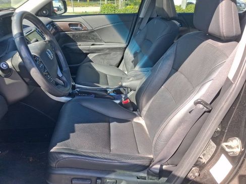 Used 2017 Honda Accord EX-L image 19