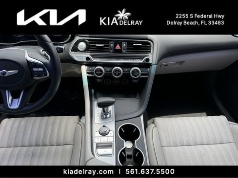Used 2022 Genesis G70 2.0T w/ Prestige Package RWD image 12
