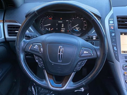 Used 2017 Lincoln MKZ Reserve image 15