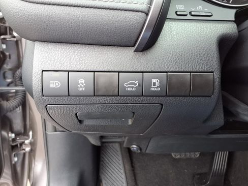 Used 2023 Toyota Camry SE w/ Audio Upgrade Package FWD image 15