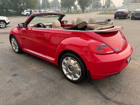 Used 2014 Volkswagen Beetle 2.5 FWD image 13