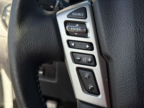 Used 2019 Nissan Titan PRO-4X image 28