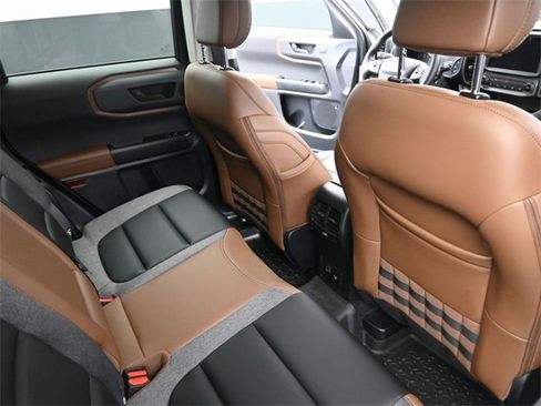 Used 2024 Ford Bronco Sport Outer Banks w/ Tech Package image 28