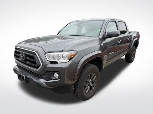 Used 2023 Toyota Tacoma SR5 AWD/4WD image 4