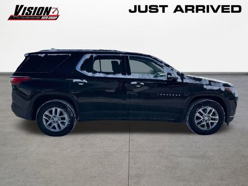 Used 2018 Chevrolet Traverse LT image 4