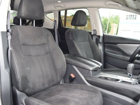 Used 2019 Nissan Murano S AWD/4WD image 22