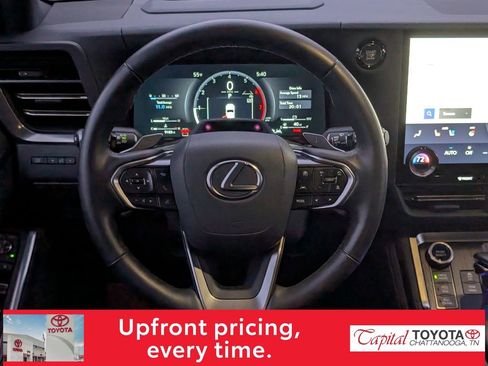 Used 2024 Lexus GX 550 image 16